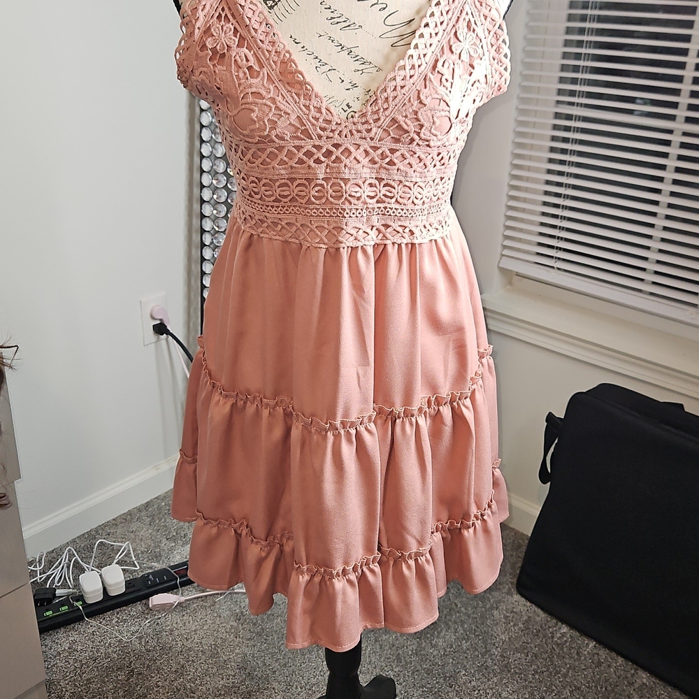 Chic Lace Tiered Dress in Blush